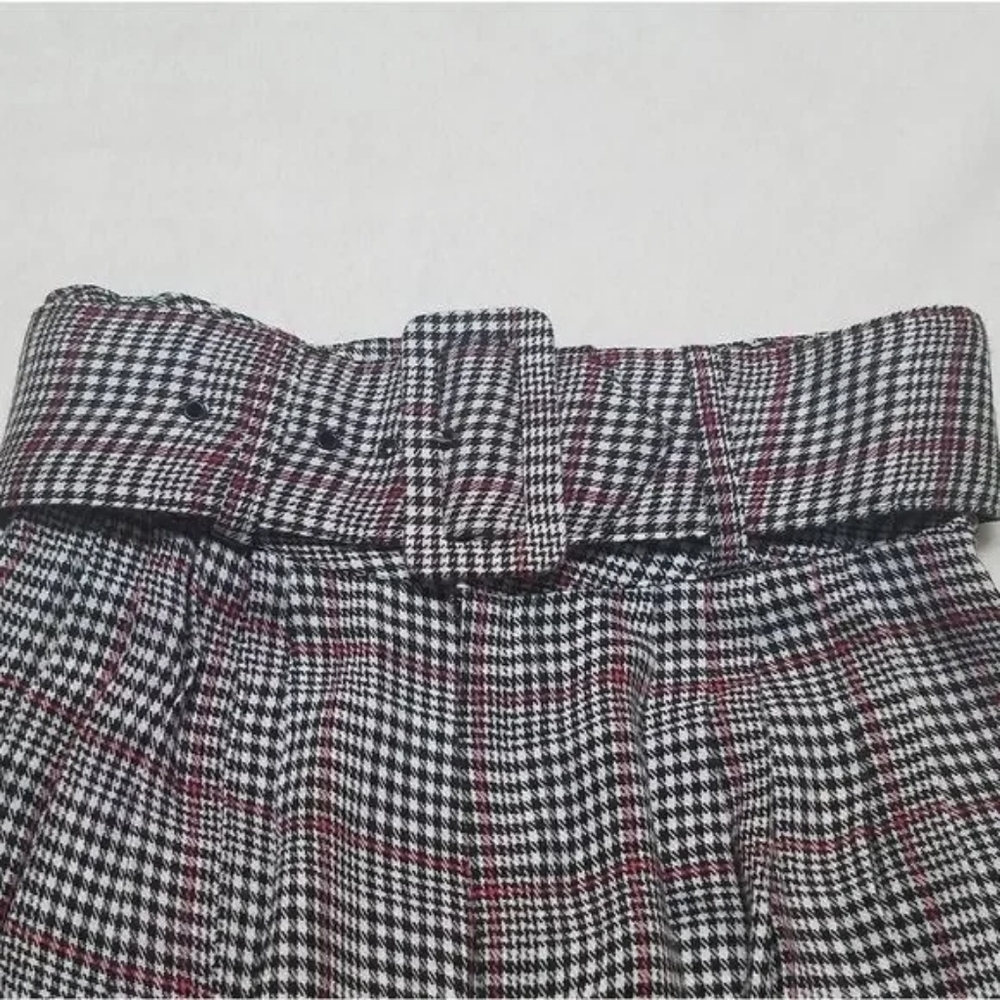 Vintage 70s Black Lavallière Top Red Plaid Extra High Rise Belted Culotte Set 8 - Picture 6 of 16
